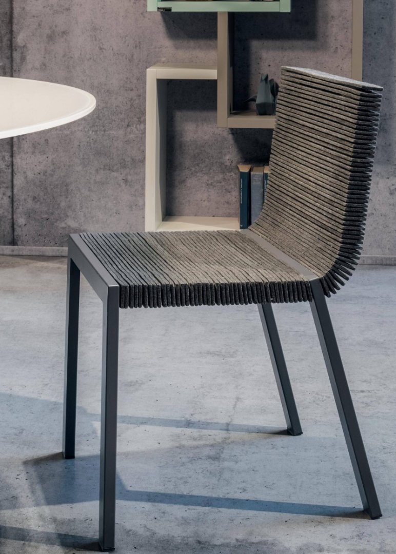 Silla Steps Lago